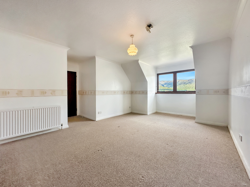 Achintore Road, FORT WILLIAM, PH33 6RW