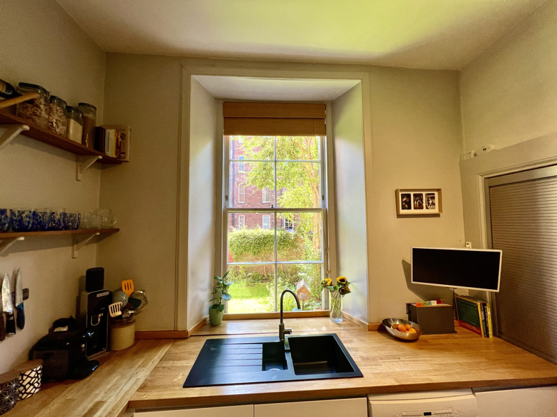 Barrington Drive, Woodlands, GLASGOW, G4 9ES