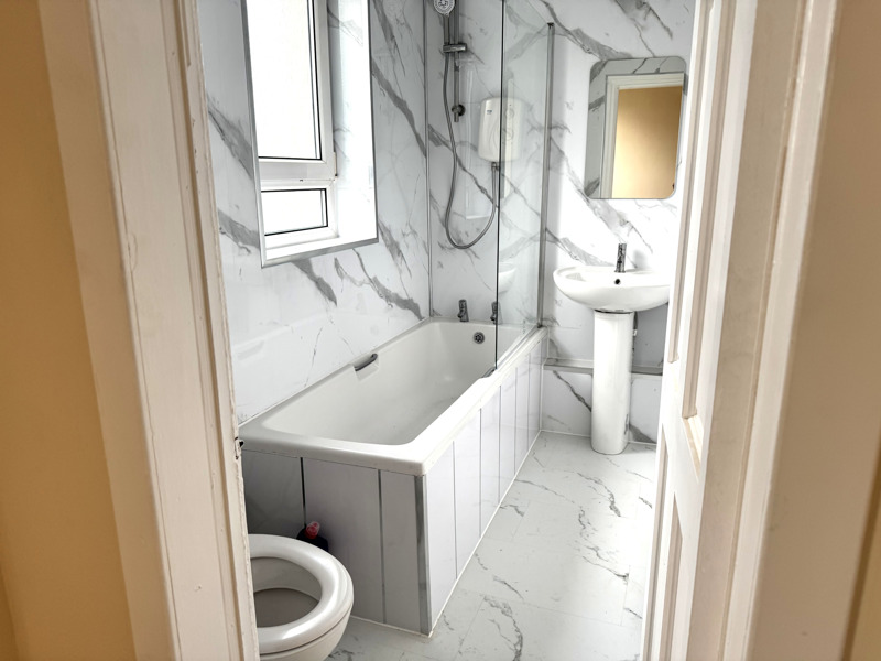 79 Lamberton Drive, Cardonald, Glasgow, G52 2ET