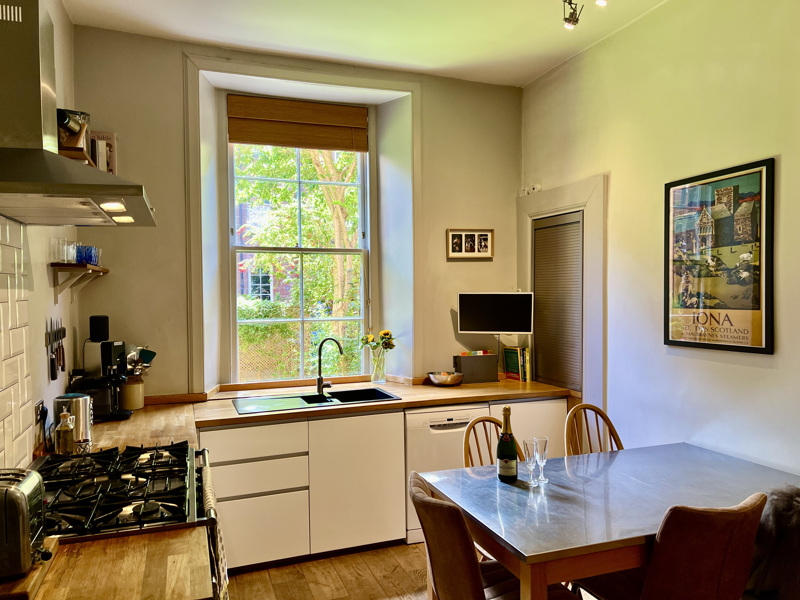 Barrington Drive, Woodlands, GLASGOW, G4 9ES