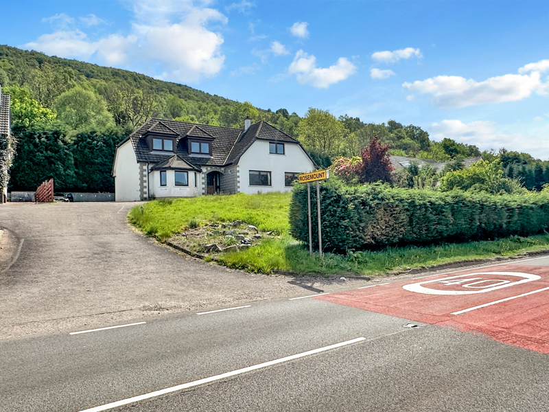 Achintore Road, FORT WILLIAM, PH33 6RW