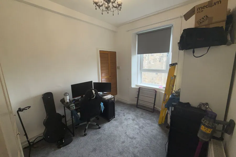 Image 12 