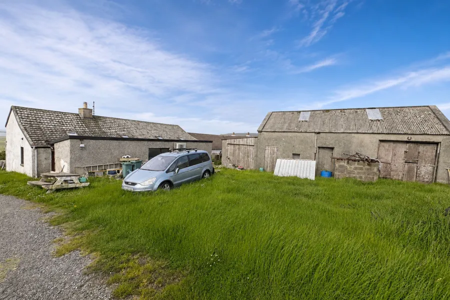 Image 15 