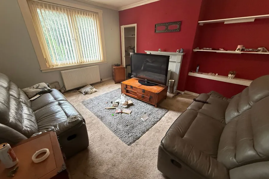 Image 4 