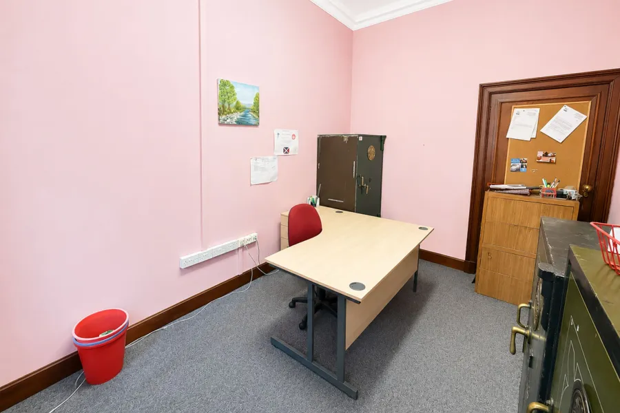 Image 11 